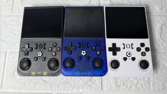 Retrovi Edition MAX™ – Handheld Gaming Console